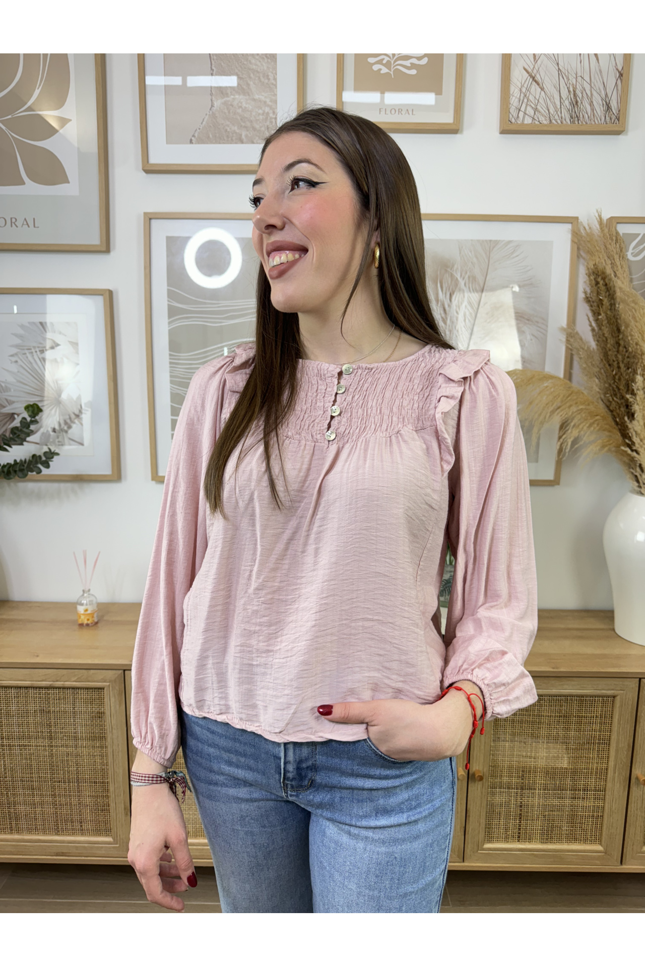 BLUSA BÁSICA BOTONES NIDO DE ABEJA