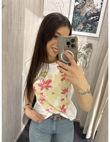 CAMISETA MANGA CORTA FLORES