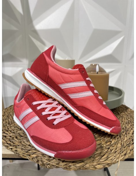 ZAPATILLA DEPORTIVA ROJA