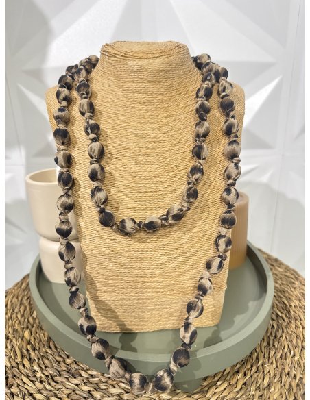 COLLAR LEOPARDO BOLITAS NUDOS