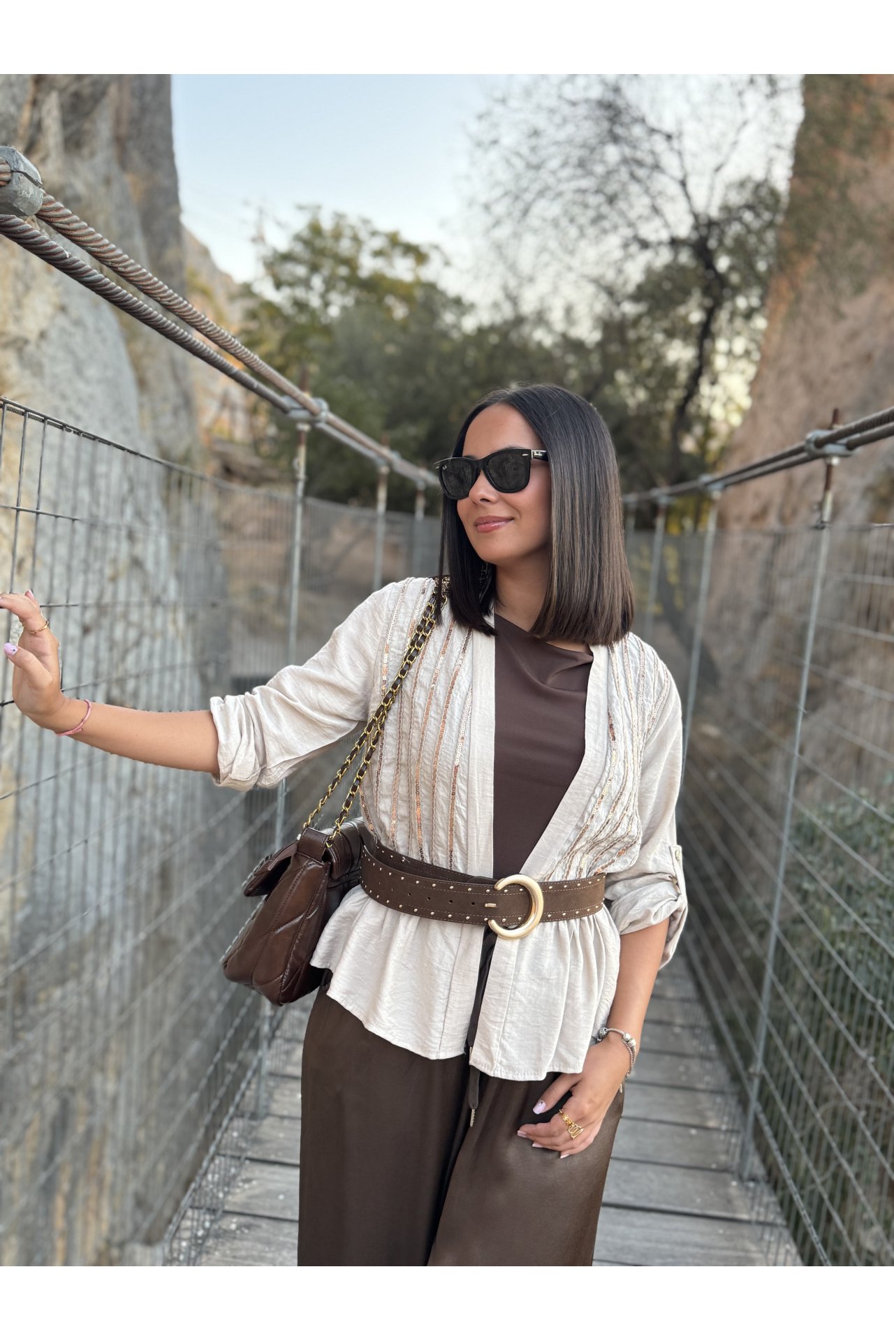 CHAQUETA VOLANTE LENTEJUELAS