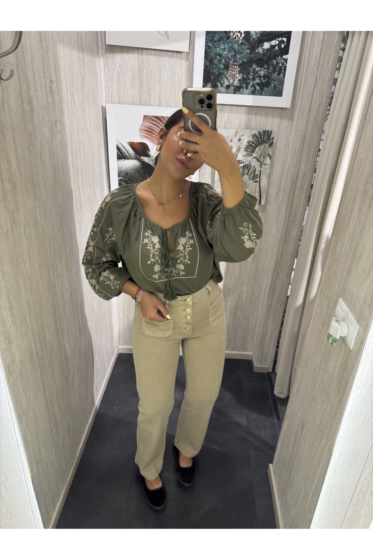JEANS WIDE LEG BOTONES BEIGE