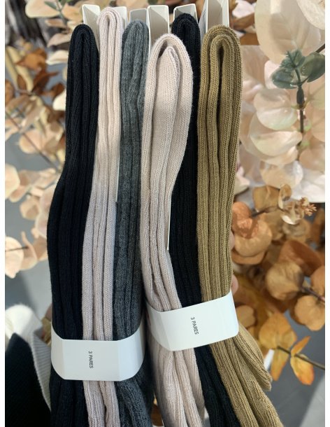 CALCETINES OCHOS MUJER