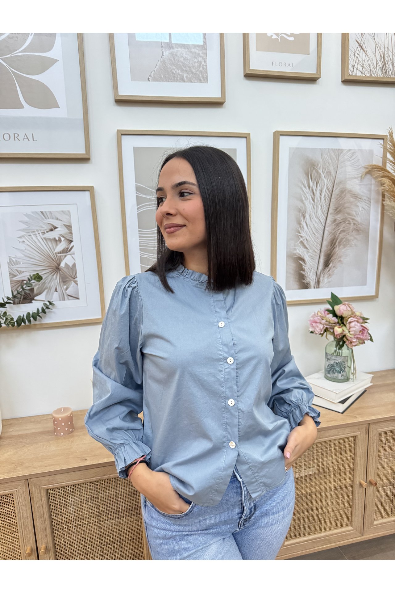 CAMISA CUELLO VOLANTE