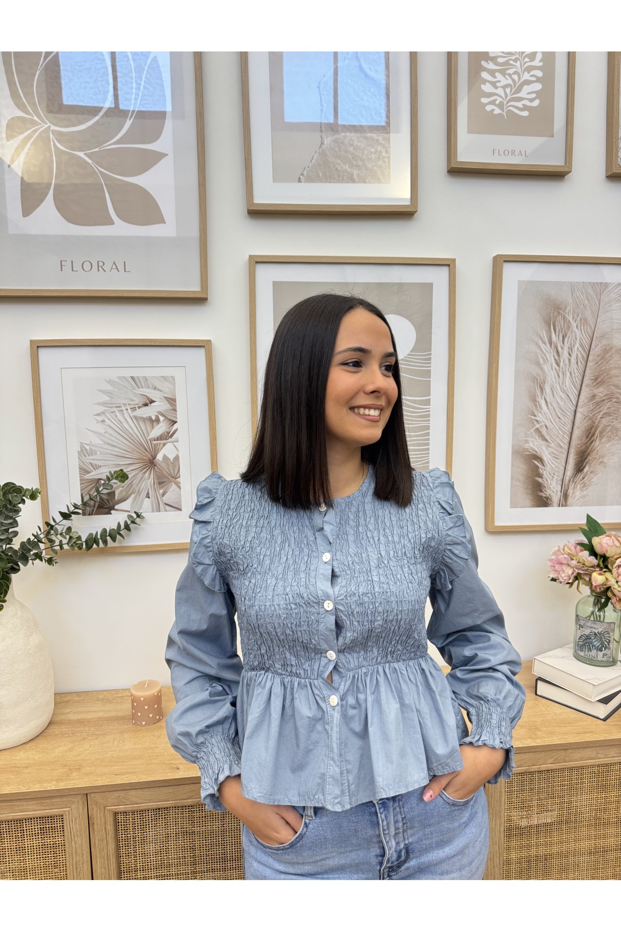 CAMISA NIDO DE ABEJA VOLANTE