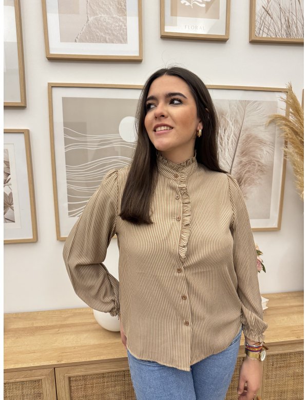 CAMISA RAYAS FINA VOLANTE