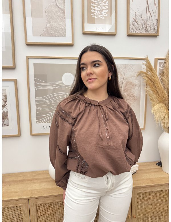 CAMISA CALADA LAZADA BEIGE