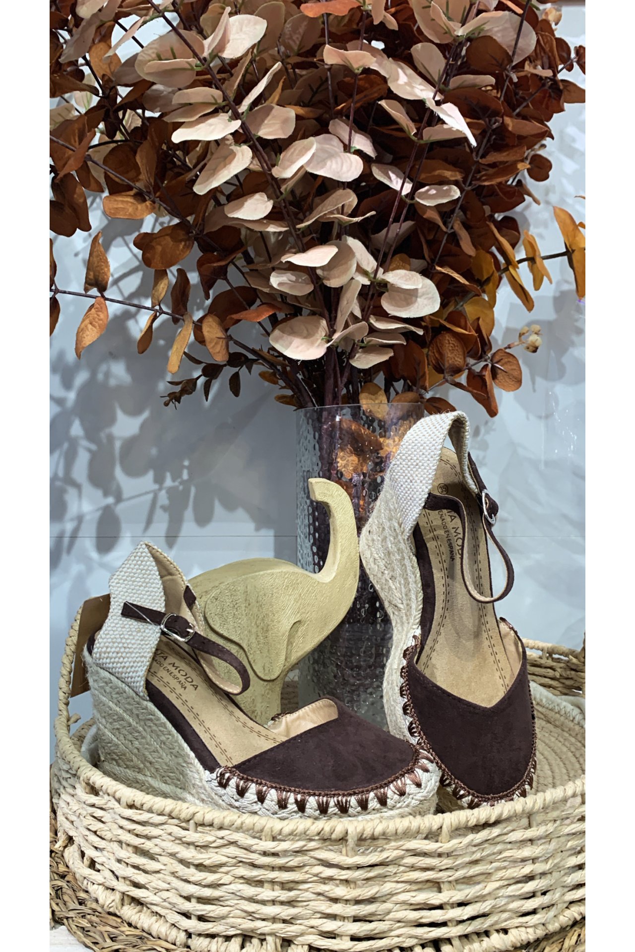 CUÑA PLATAFORMA PESPUNTE MARRÓN