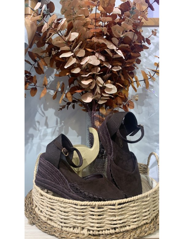 CUÑA COMBI PESPUNTE PALTAFORMA MARRÓN