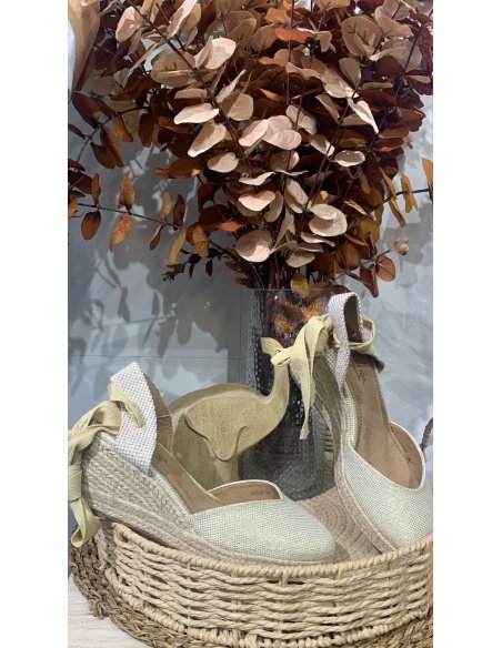 CUÑA BÁSICA ATADA DORADA