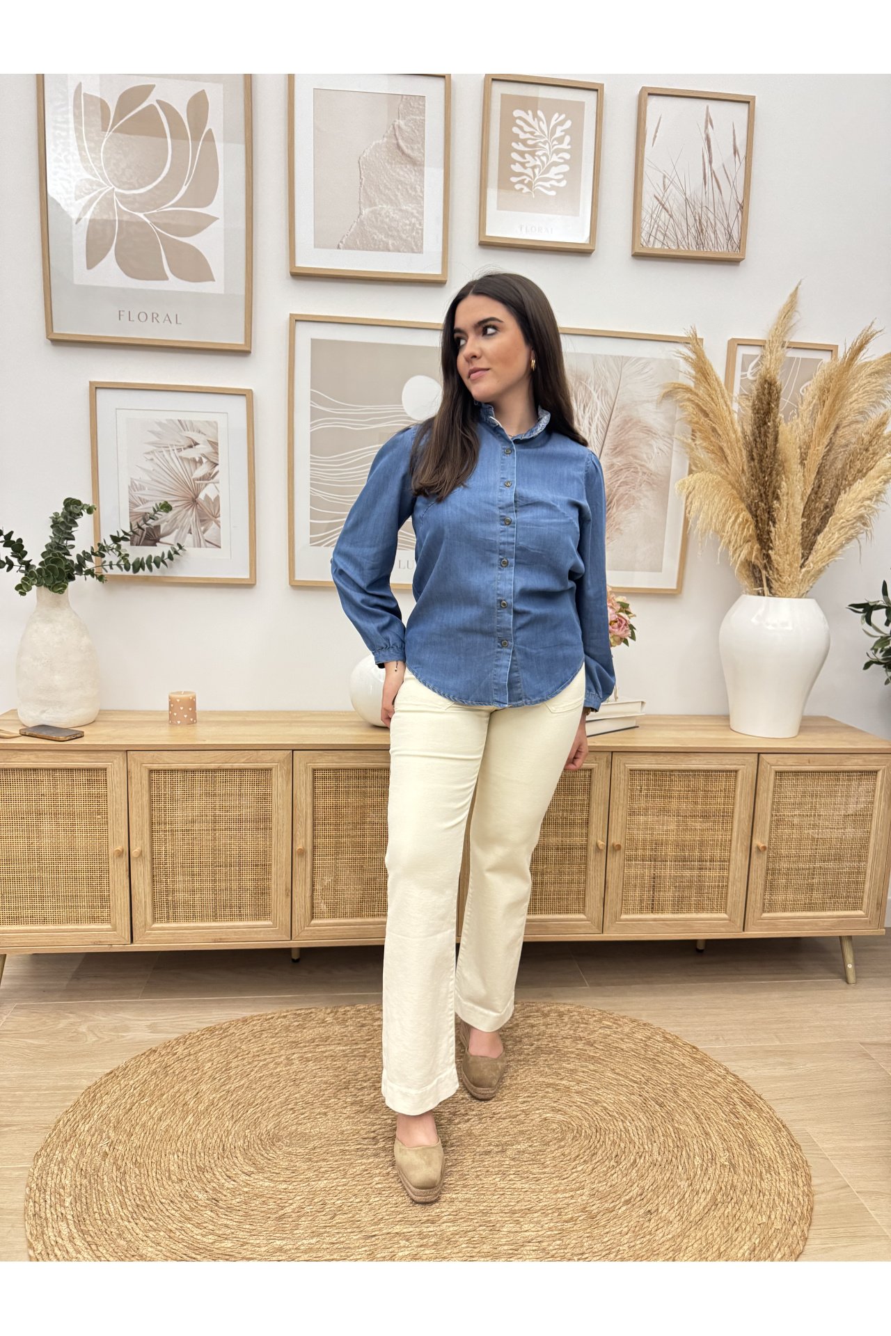 JEANS WIDE BOLSILLOS VUELTA BEIGE CLARO