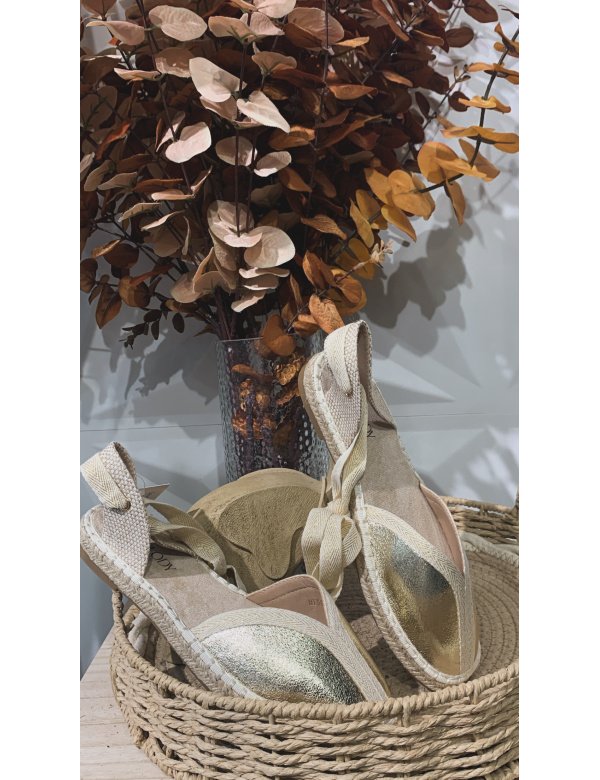 ALPARGATA ATADAS DORADO