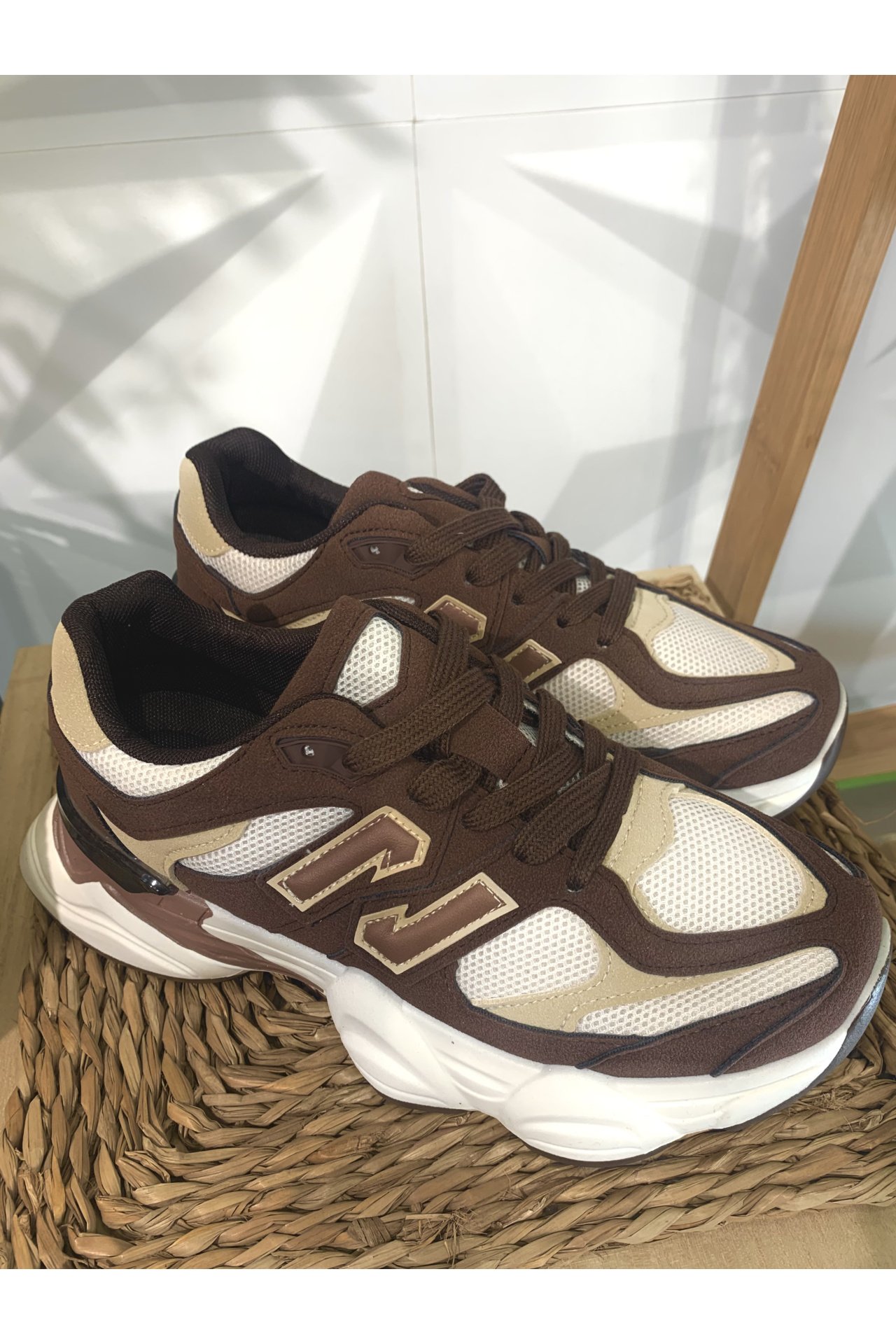 ZAPATILLAS NEW MARRÓN