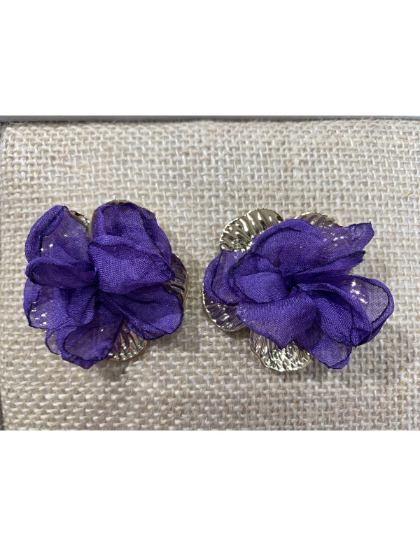 PENDIENTE PETALO MORADO