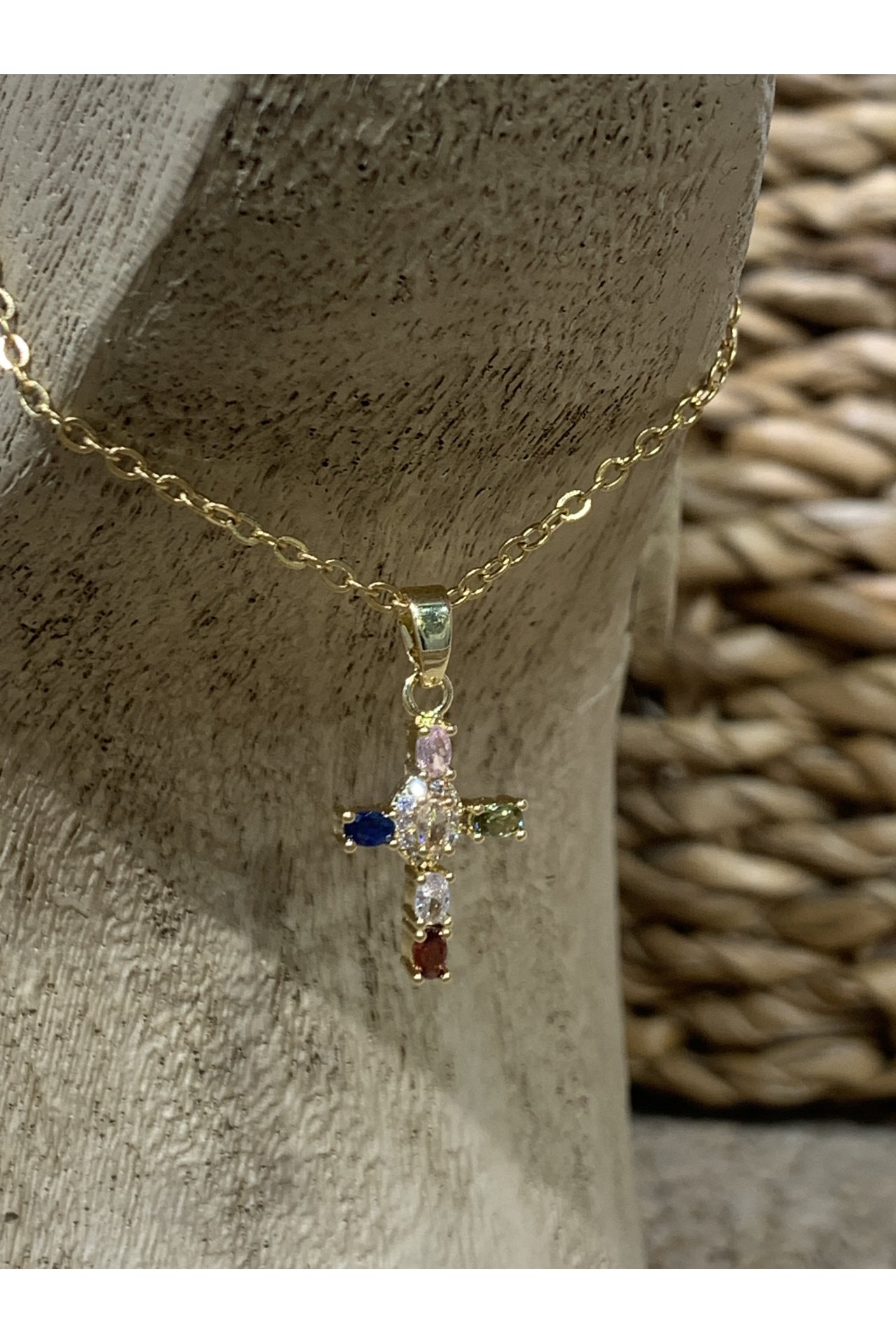 COLLAR CRUZ COLORES ACERO INOXIDABLE