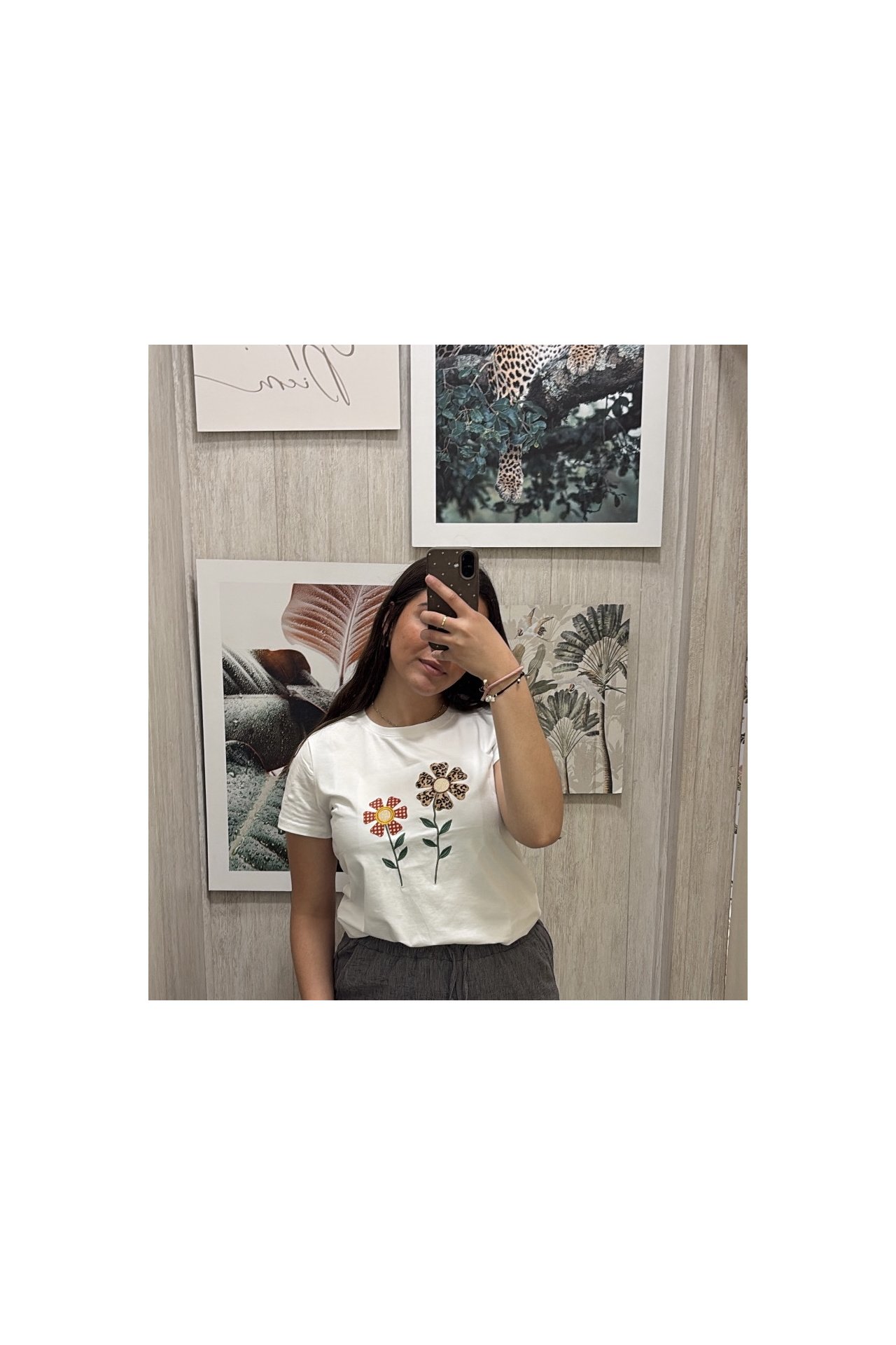 CAMISETA FLORES LEOPARDO