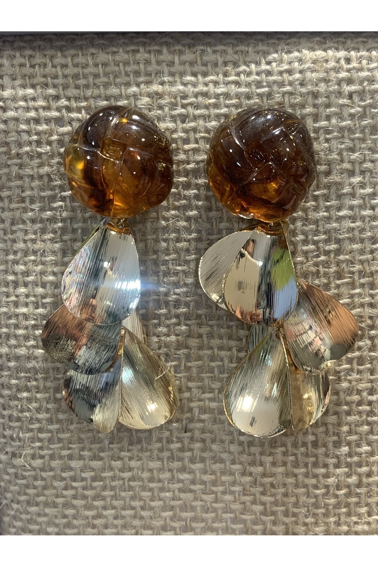 PENDIENTES TRENZA HOJAS DORADO