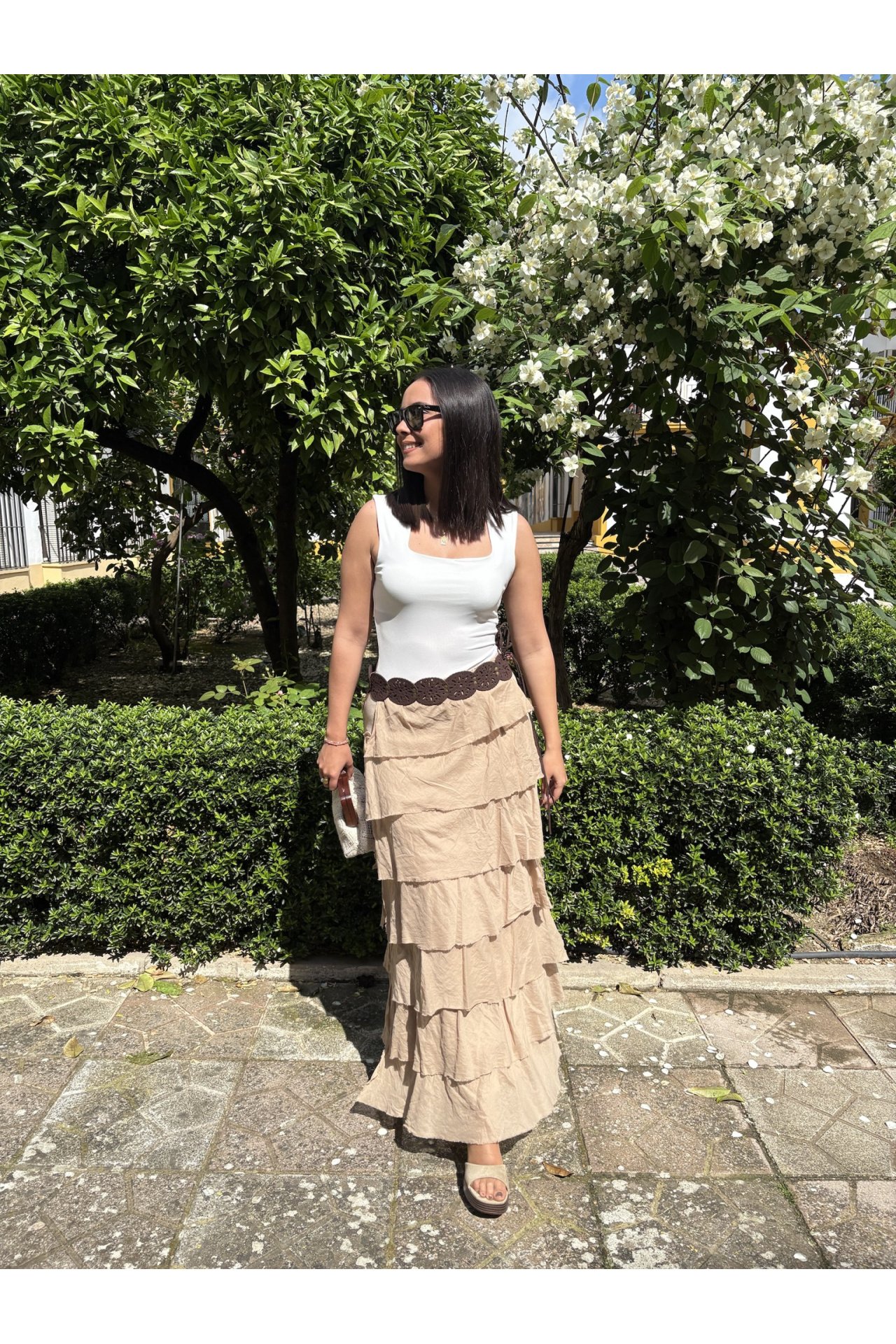 FALDA LARGA VOLANTES