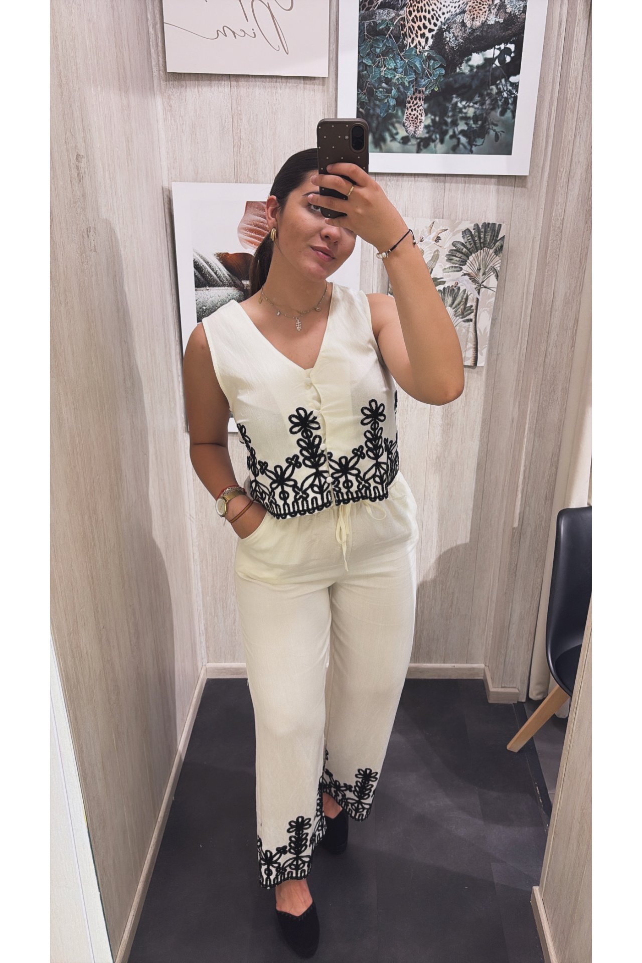 CONJUNTO BORDADO FLORES