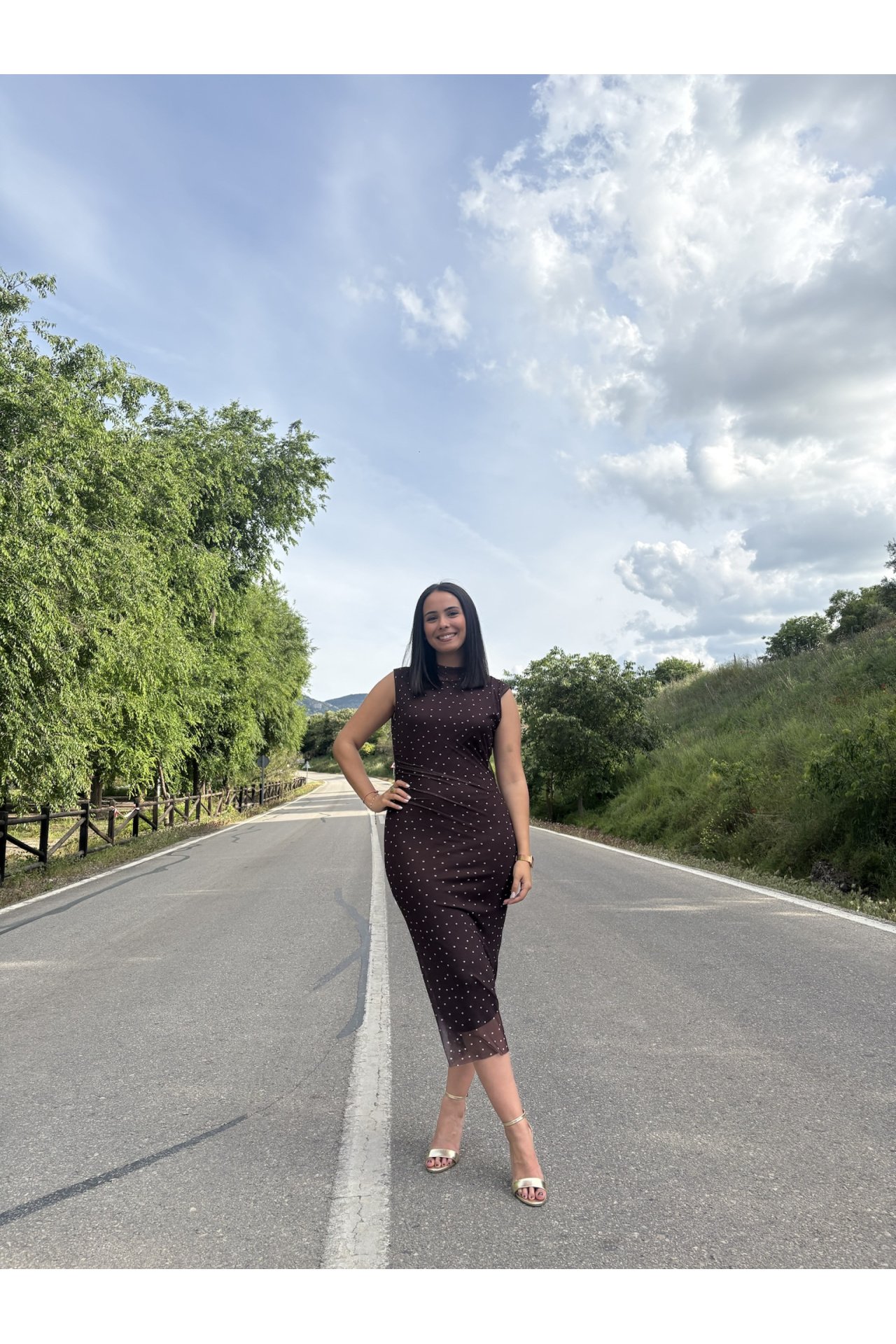 VESTIDO TUL LUNARES