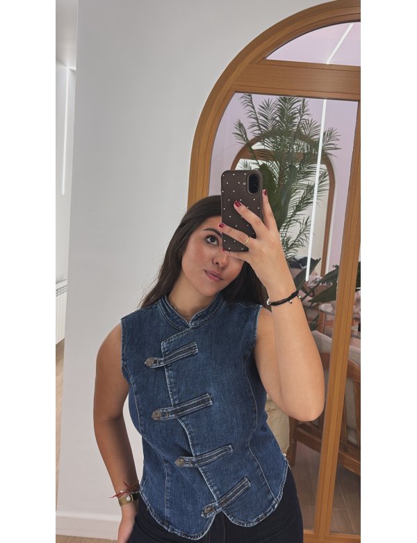 CHALECO DENIM DETALLE BOTONES
