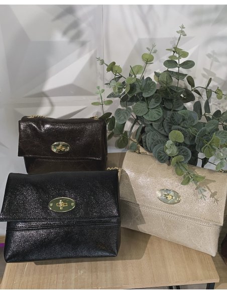 BOLSO PIEL DETALLE DORADO