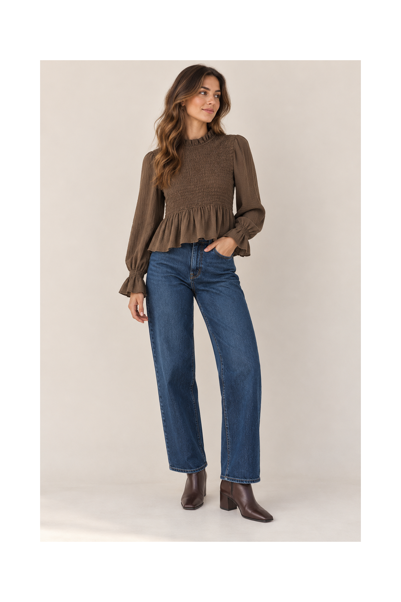 BLUSA NIDO DE ABEJA VOLANTE