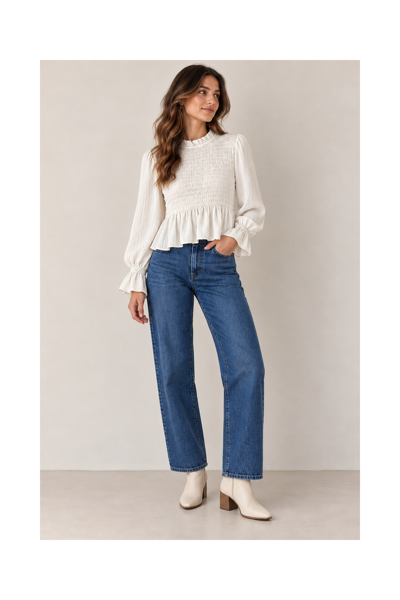 BLUSA NIDO DE ABEJA VOLANTE