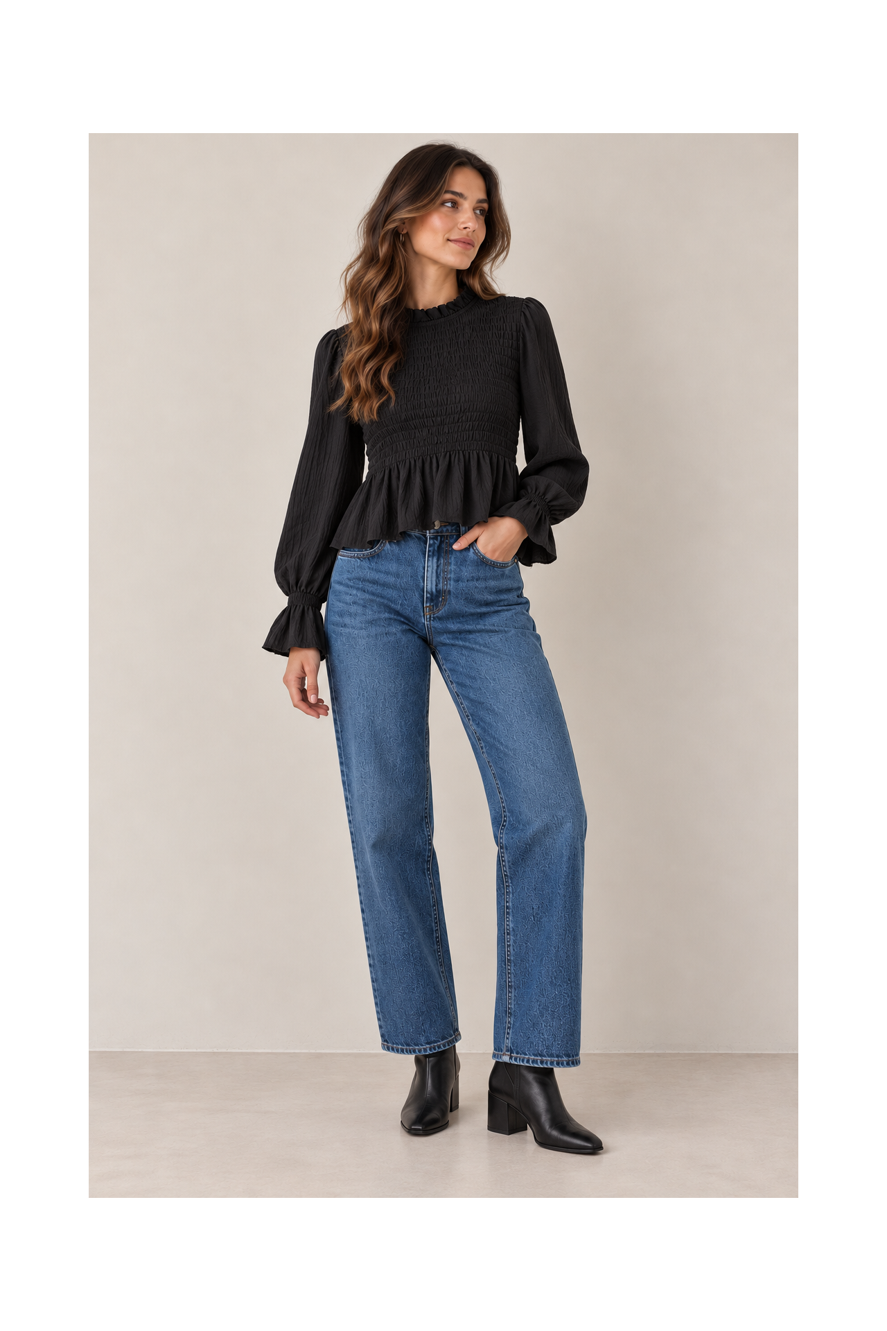 BLUSA NIDO DE ABEJA VOLANTE